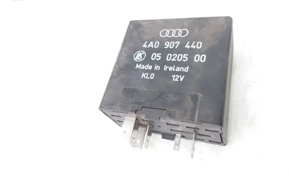 Audi A6 S6 C5 4B Window wiper relay 4A0907440 361