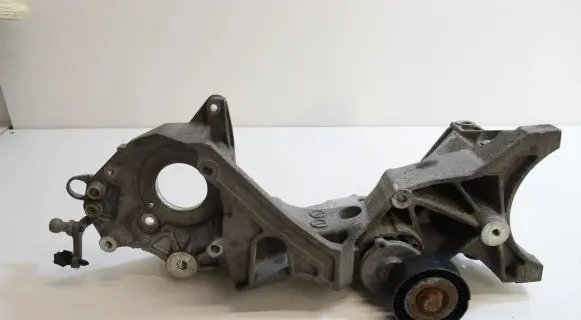 Audi A4 S4 B8 8K Generator/alternator bracket 03L903143R