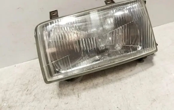 Volkswagen Transporter - Caravelle T4 Headlight/headlamp 36000 301136