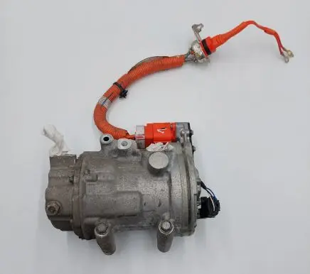Nissan Leaf II (ZE1) Air conditioning (A/C) compressor (pump) 926005SA1A