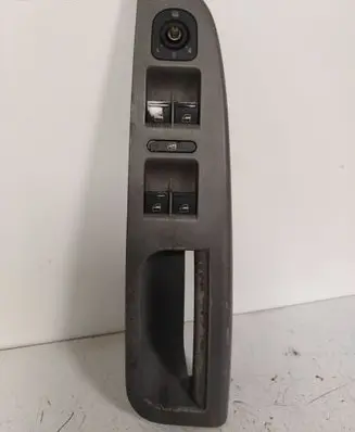 Volkswagen Jetta V Electric window control switch 1K4959857