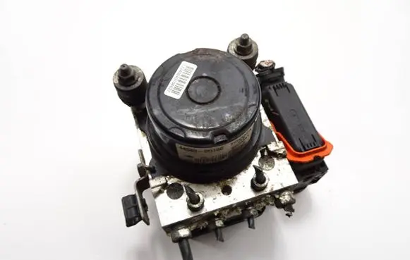 Toyota Yaris ABS Pump 445400D100 06210220234