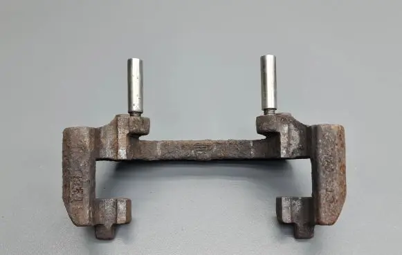 Honda Accord Front Brake Caliper Pad/Carrier 