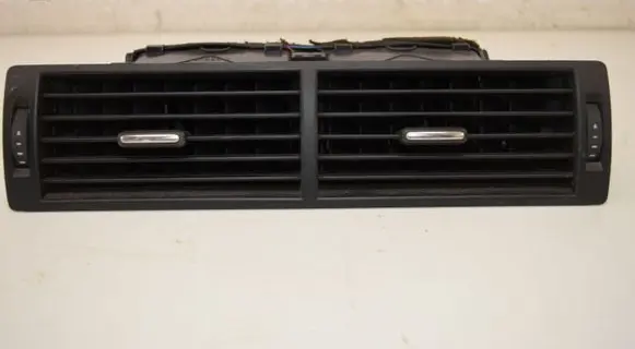 Audi A4 S4 B7 8E 8H Dash center air vent grill 8E0820951H