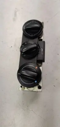 Volkswagen Polo IV 9N3 Climate control unit 6q0819045aa