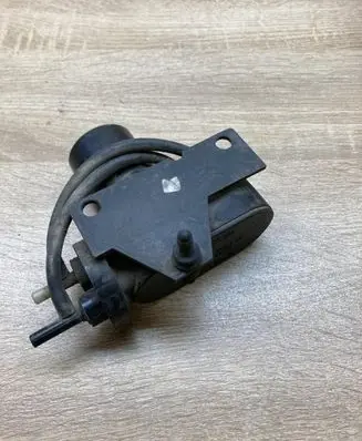Ford Scorpio Central locking vacuum pump 92GB9P963AA 003572