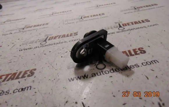 Hyundai i30 Rear door sensor 