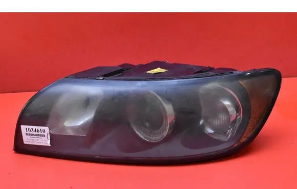 Volvo S40, V40 Headlight/headlamp 90678898