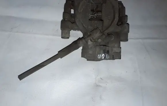 Volkswagen Golf VII Rear brake caliper 5Q0615406EE