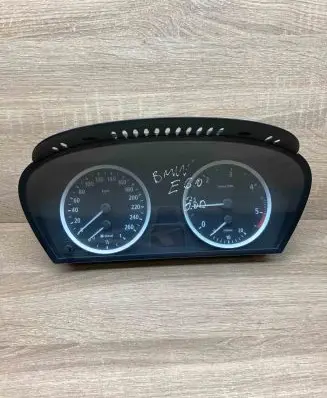 BMW 5 E60 E61 Speedometer (instrument cluster) 6942944 110080213