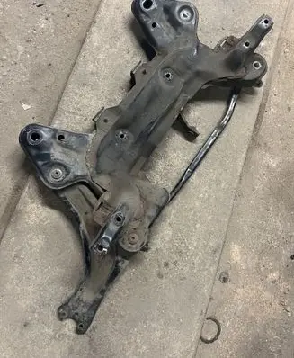 Peugeot 1007 Front subframe