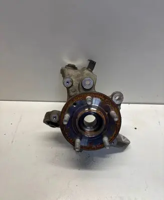 Jeep Grand Cherokee WL Rear wheel hub 68401941AB