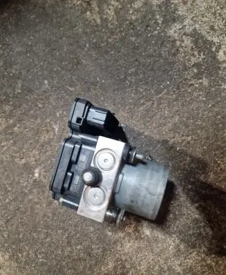 Jaguar XE ABS Pump 0265956242