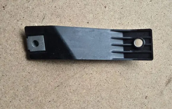 Audi e-tron Fender mounting bracket 4KE821164