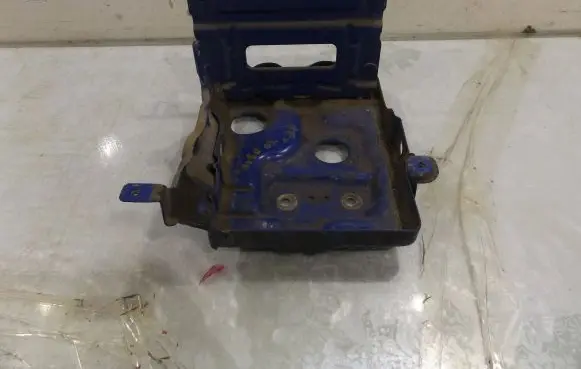 Chevrolet Aveo Battery box tray 