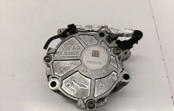 Audi A6 S6 C8 4K Vacuum pump 06N145100F