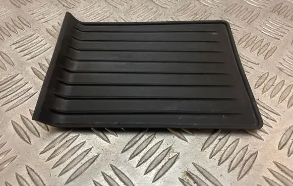 BMW X6 F16 Rear storage box compartment pad/mat 9267951