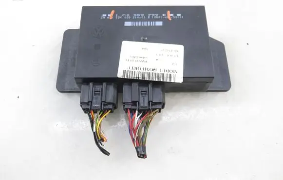 Volkswagen PASSAT B5.5 Central body control module 1C0959799B