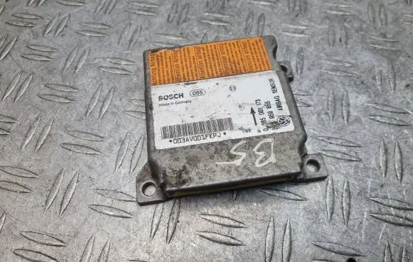 Volkswagen PASSAT B5 Airbag control unit/module 0285001173 3B0959655
