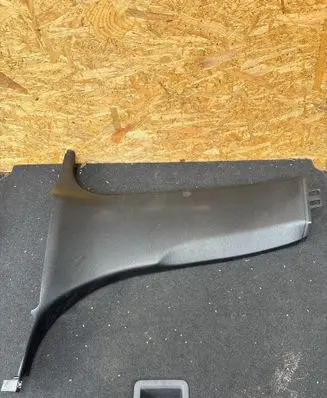 BMW X4 F26 (B) pillar trim (bottom) 7337607 2622