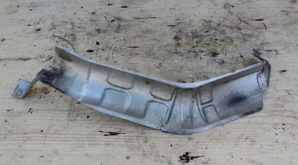Subaru Legacy Exhaust heat shield 