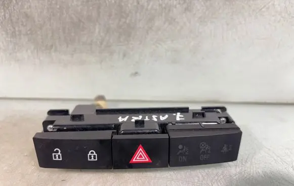 Opel Astra J Hazard light switch 13285122