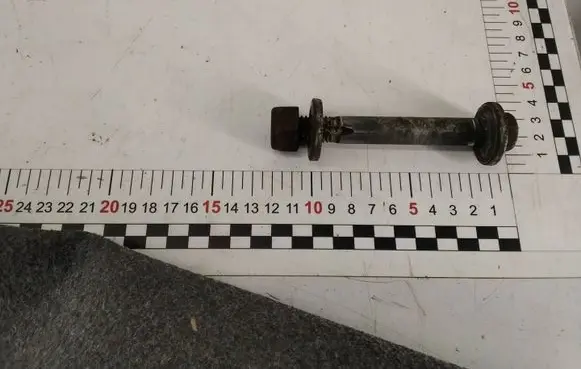 Jaguar XF X250 Front suspension camber bolt