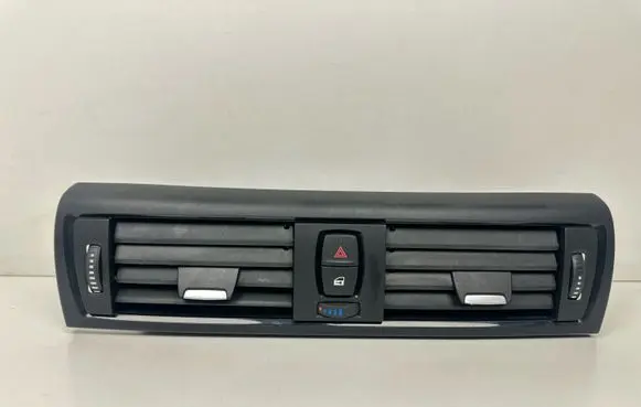 BMW 1 F20 F21 Dash center air vent grill 9207116