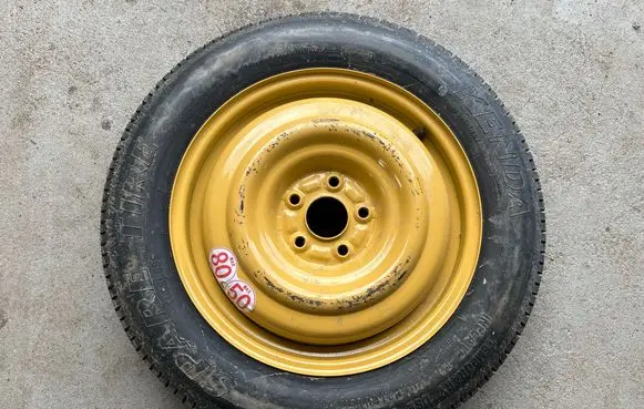 Honda CR-V R17 spare wheel
