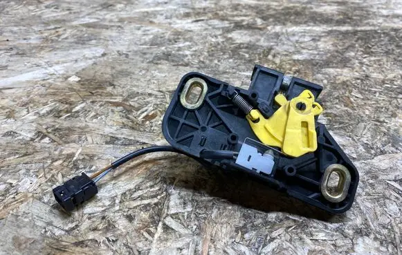 Mercedes-Benz SL R129 Tailgate/trunk/boot lock/catch/latch 