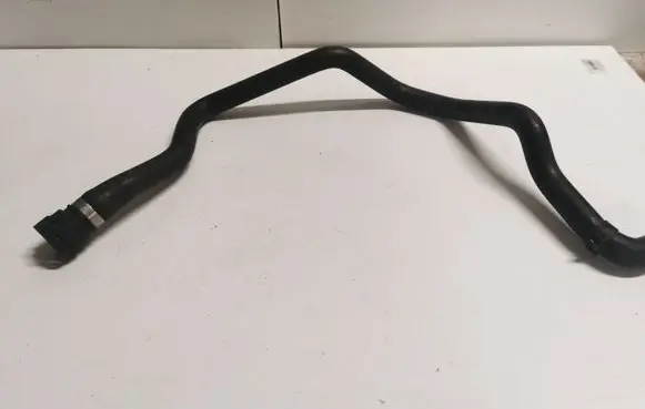 BMW X5 E70 Engine coolant pipe/hose 6945282