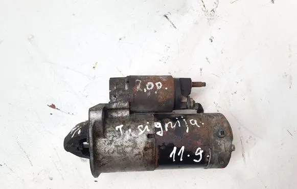 Opel Insignia A Starter motor 55352882 M001T30172