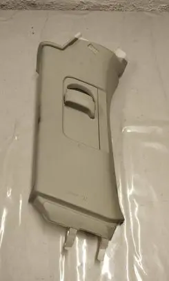 Volvo XC90 (B) pillar trim (top) 31389171