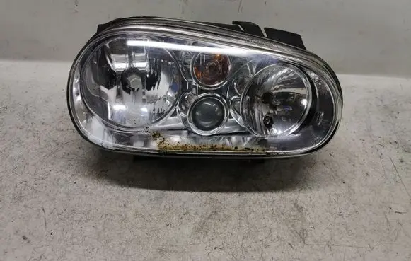 Volkswagen Golf IV Headlight/headlamp