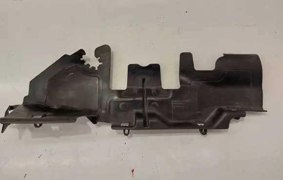 Volkswagen PASSAT B6 Intercooler air guide/duct channel 3C0121283B