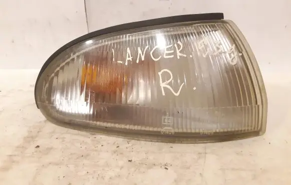 Mitsubishi Lancer Front indicator light 0455785 DB001