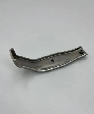 BMW 1 F40 Radiator support slam panel bracket 7365270