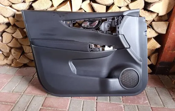 Nissan Qashqai Front door card panel trim 809234EA1A