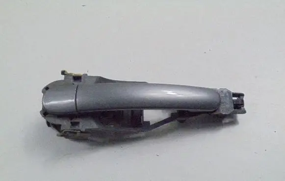 Volkswagen PASSAT B5.5 Front door exterior handle 3B0837886