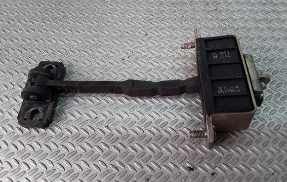 Mercedes-Benz E W211 Front door check strap stopper A2117200116