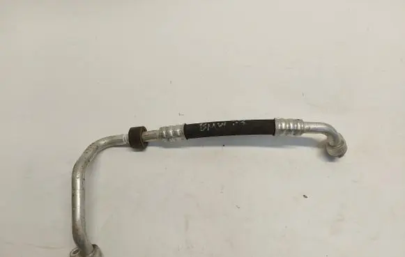 Air conditioning (A/C) pipe/hose