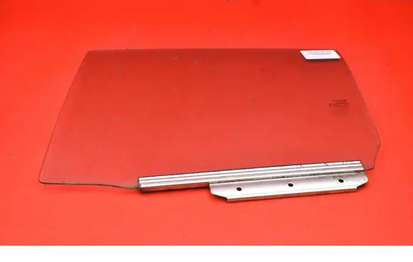 Toyota C-HR I Rear door window glass 