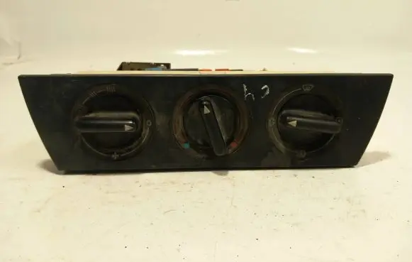Audi A6 S6 C4 4A Climate control unit