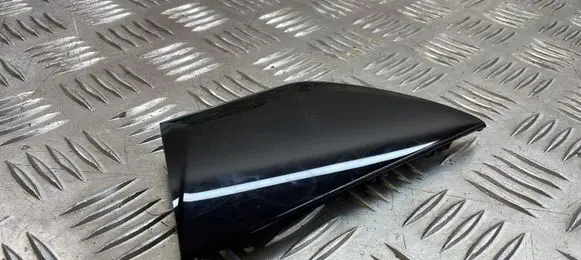 Mercedes-Benz C W204 Front door trim bar A2047201022