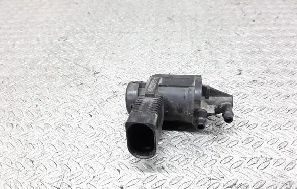 Seat Toledo II (1M) Turbo solenoid valve 1J0906283B