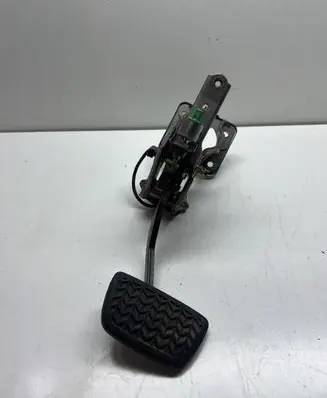 Lexus GS 300 350 430 450H Brake pedal 4711030421
