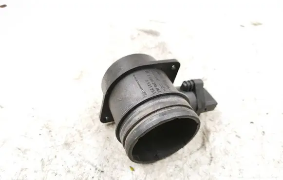 BMW 3 E90 E91 Mass air flow meter 0280218165 7533853