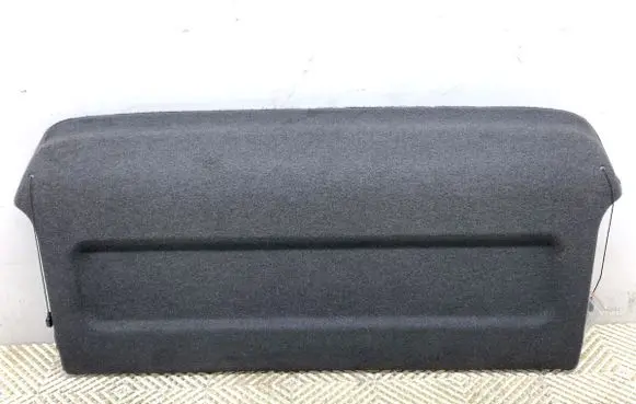 Parcel shelf