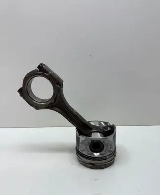 Piston with connecting rod