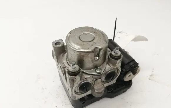 Toyota RAV 4 (XA20) ABS Pump 4451042140